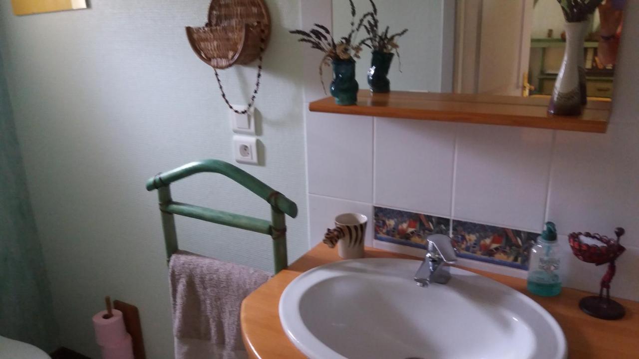 Maison D'Hotes Afrika Du Queyroux Ginestet 외부 사진